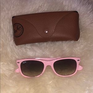 Ray ban new-wayfarer!
